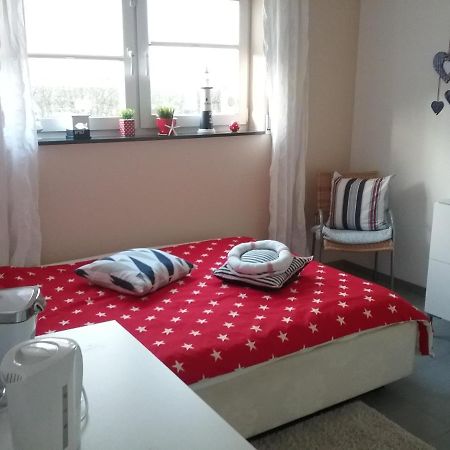 Privatzimmer Essy In Re Recklinghausen Exterior photo